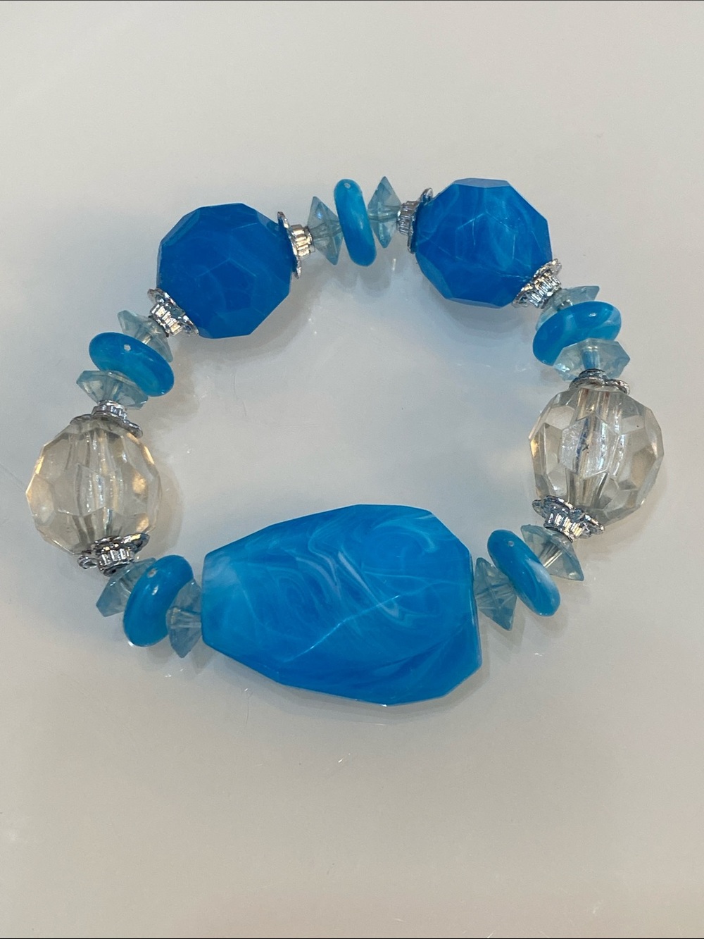 Blue and white stretch bracelet